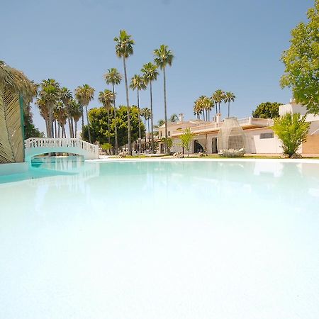 Tu&Me Resort - Adults Only Gandia Bagian luar foto