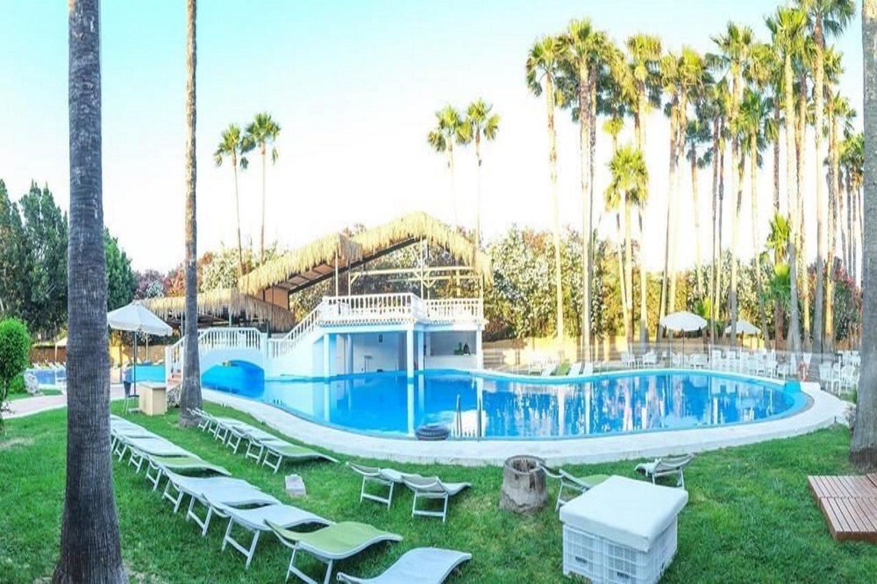 Tu&Me Resort - Adults Only Gandia Bagian luar foto