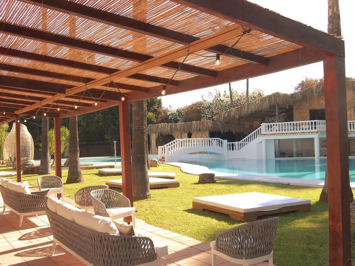 Tu&Me Resort - Adults Only Gandia Bagian luar foto