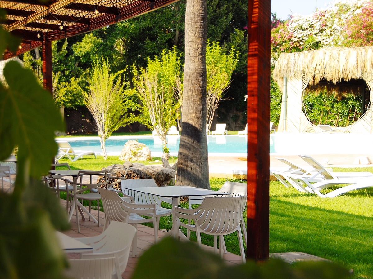 Tu&Me Resort - Adults Only Gandia Bagian luar foto